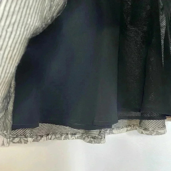 Forever 21 Butterfly Floral Skirt - Picture 4 of 7